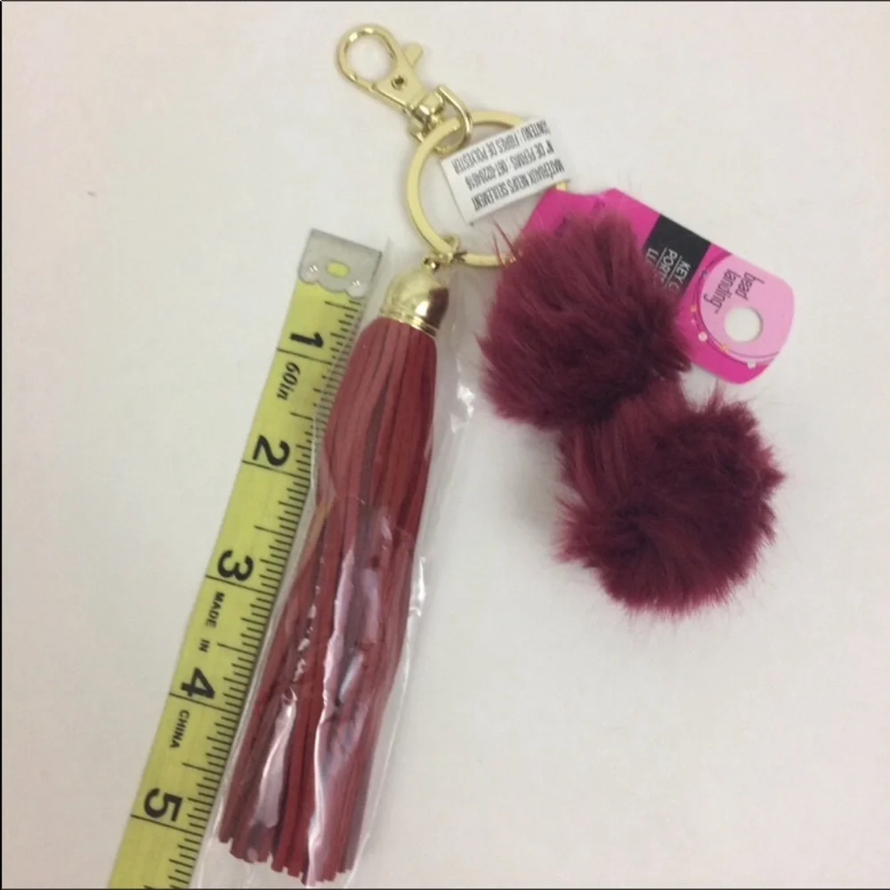 Tassel and Pompoms Burgundy key holder